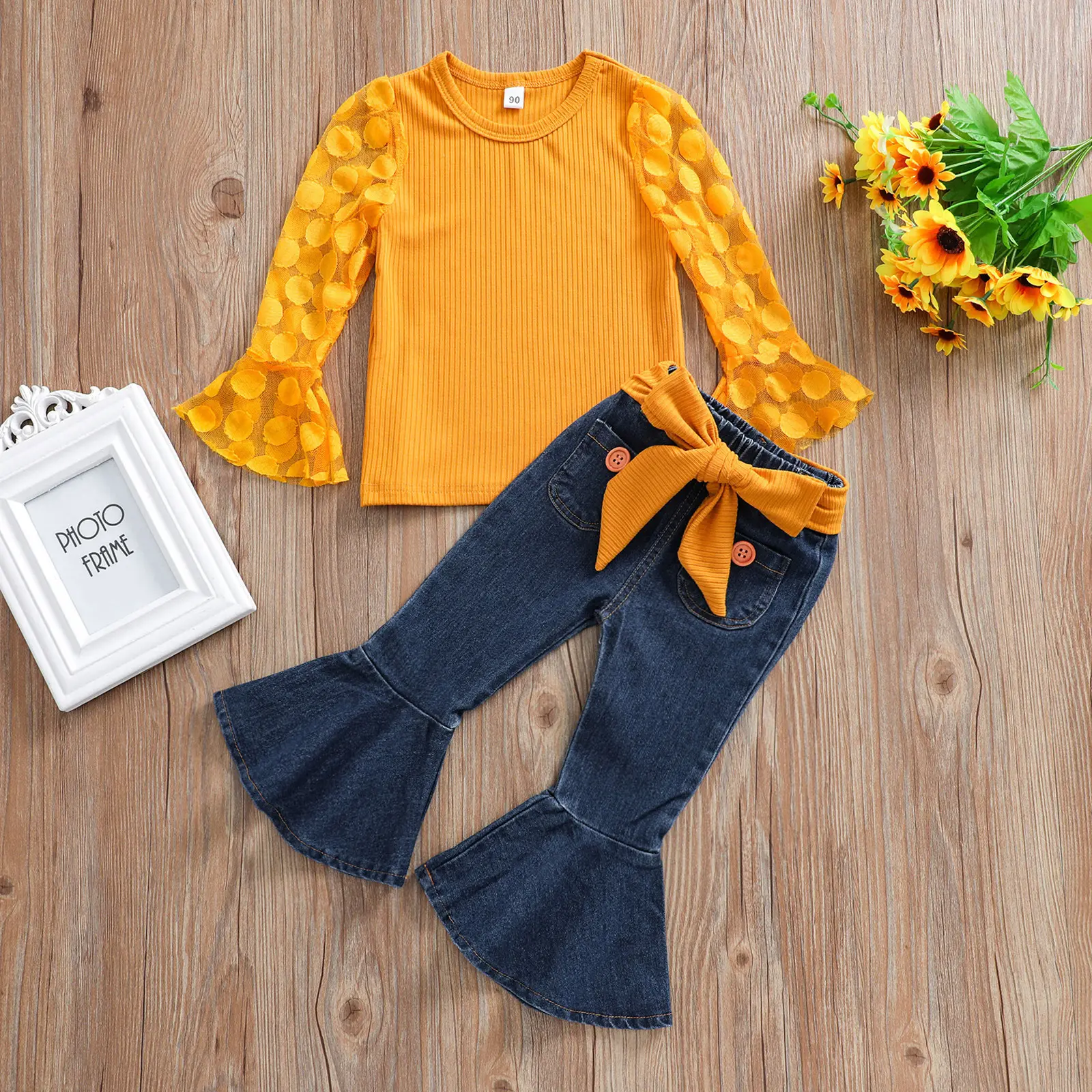 Neue Herbst Kleines mädchen Glocke-bottom jeans set Kürbis farbe halloween kostüm oansatz mesh lange ärmeln baby baumwolle outfits