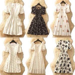 Falda con tirantes florales para mujer, nueva moda, ropa de playa de verano para mujer, falda fina de talla grande - Product Image 1