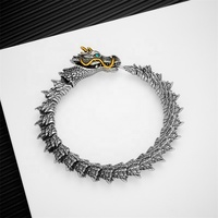Bracelet gothique en os de dragon pour homme, bracelet en acier inoxydable vintage, bracelet ouroboros en forme de dragon