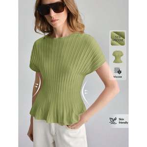 Pull rayé à manches courtes pour femme, couleur bordeaux, haut en tricot côtelé doux pour tous les jours - Product Image 1