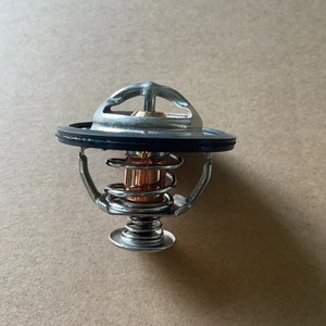 เทอร์โมสตัทเครื่องยนต์ Tms รุ่น 1C011-73010 1G722-73010 สำหรับอะไหล่ทดแทน Kubota - Product Image 2