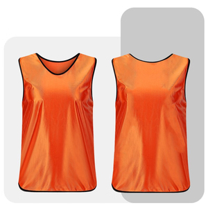 Chalecos de Fútbol Transpirables de Malla, Personalizados, para Entrenamiento, con Impresión por Transferencia de Calor, 100% Poliéster, para Equipos - Product Image 6