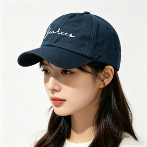 Casquette de papa unisexe bleu marine brodée à calotte souple, casquette décontractée non structurée réglable pour le streetwear et le quotidien - Product Image 1