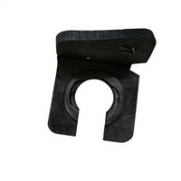 Yinan OEM : Pièces de poinçonnage, d'estampage et de pliage sur mesure, Kit de supports de ressort, Supports en U, Pièces de support de ressort pour l'automobile