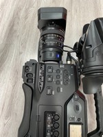 低价二手索尼 HVR S270c 12倍光学变焦专业摄像机