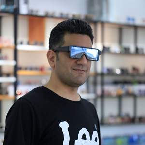 Gafas LED Inteligentes con Iluminación UV400, Marco de PC, Control Táctil, Luces Intermitentes de Colores para Fiestas y Eventos Musicales, Hechas en Shenzhen - Product Image 3