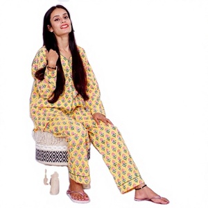 Conjunto de Pijama de Algodón 100% con Estampado Floral Amarillo para Mujer, Manga Larga, Cuello en V, Pantalones Largos, Ropa Casual de Trabajo, Transpirable, Tejido de Punto, Traje de 3 Piezas - Product Image 1