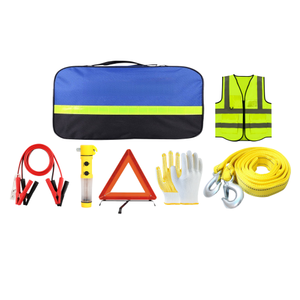 Kit de Primeros Auxilios de Emergencia para Automóvil, para Viajes Familiares - Product Image 1