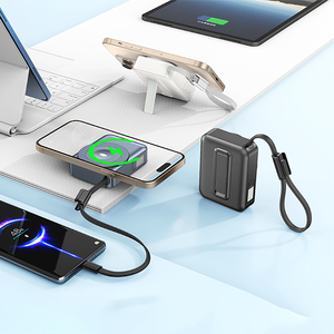Cargador Portátil Magnético Inalámbrico 3 en 1 <span class=keywords><strong>de</strong></span> 10000mAh con Pantalla LED, Soporte y Correa <span class=keywords><strong>de</strong></span> Mano - Product Image 5