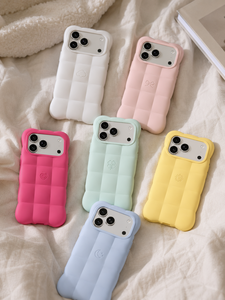เคสโทรศัพท์มือถือ <span class=keywords><strong>iPhone</strong></span> 18 17 แบบกันกระแทก ลายเมฆ 3 มิติ  วัสดุซิลิโคนเหลว ป้องกั<span class=keywords><strong>น</strong></span>รอยนิ้วมือ  พร้อมโลโก้แกะสลักแบบกำหนดเอง - Product Image 3