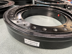 WEA12 <b>Worm</b> Drive Slewing Gear Slewing Drive With Enclosed Housing - Product Image 2