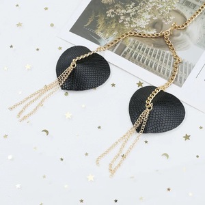 Sexy Metallketten-Brustwarzenabdeckung mit Halsband, Wiederverwendbare Brustwarzenpflaster, Bondage-Halsband, Körperkette, Sexspielzeug - Product Image 5