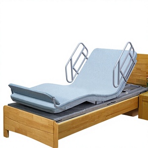 Colchón de fibra de aire 4D con alivio de presión, reposapiés y barandilla de protección para adultos y personas mayores, color azul claro, suavidad media. - Product Image 2