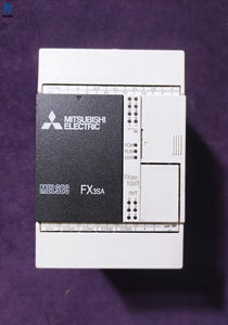 Module de contrôle industriel PLC FX3SA-10MT-CM, contrôleur logique programmable, unité de contrôle d'automatisation reconditionnée à 95% - Product Image 1