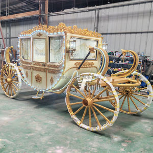 Charrette à Chevaux de Qualité Supérieure avec Cheval de Trotte et Lampe, Prix d'Usine en Gros, Idéale pour les Musées - Product Image 1