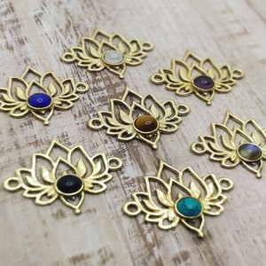 Fleur de Lotus connecteur pendentif en laiton breloques tribales pour bijoux créatifs pierre Labradorite en laiton en or pour le bricolage - Product Image 1