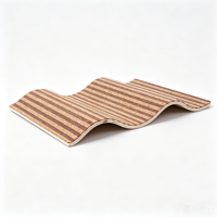 Griffoir vertical modulaire pour chat, luxueux, durable, remplaçable et écologique, design ondulé ; fabriqué en liège recyclé