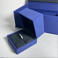 Boîtes à bijoux en carton gris de luxe personnalisées Peike, doublure en daim pour boucles d'oreilles, pendentif, collier, bague - Conception de logo personnalisée