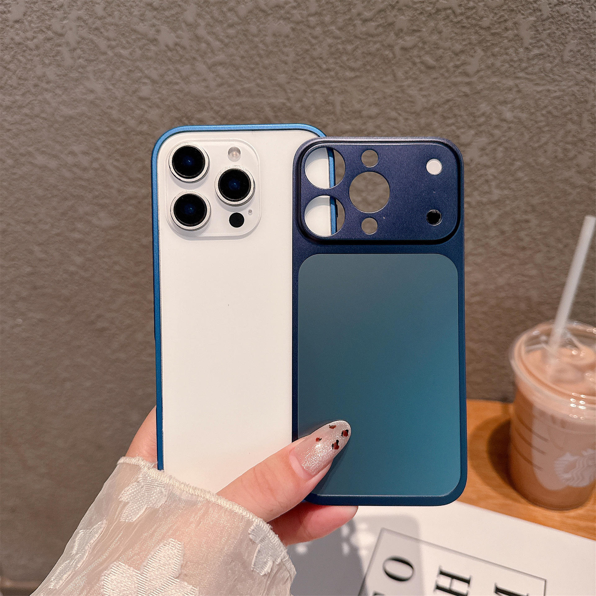 Blue with apple logo&Border