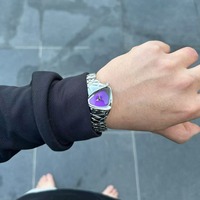 Montre à quartz futuriste Y2K, mode unisexe, boîtier triangulaire irrégulier, bracelet en métal poli, argent, punk, gothique, élégante, montre-bracelet