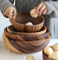 Ensemble de plats et de bols en bois d'acacia et d'olivier de haute qualité, de différents styles, pour la pâte, la salade, les bougies