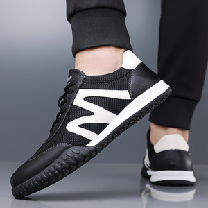 Voihre Chaussures de marche en maille pour hommes, bout rond, respirantes, légères, baskets décontractées, blanches, marine, semelle en caoutchouc - Product Image 4