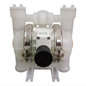 Pompe à double diaphragme Wilden P2 en polypropylène 1 pouce, pneumatique, CE, PTFE, originale, 1 pouce (25 mm) avec diaphragme Santoprene 8,6 bars - Product Image 1