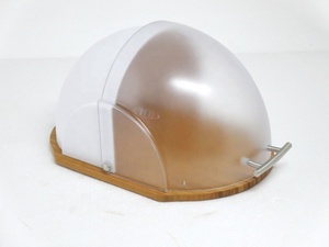 Contenitore per il Pane a Forma di Casco Bianco in <span class=keywords><strong>Plastica</strong></span> con Tagliere in Bambù - Product Image 3