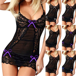 Camisón de encaje negro para mujer, sin mangas, transparente, ajustado, con detalles de lazo, para uso doméstico - Product Image 1