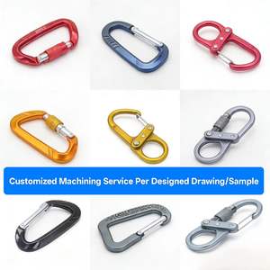 สายจูงสุนัขทองเหลืองแบบสั่งทำพิเศษ พร้อมตัวล็อคไทเทเนียม โลหะเหล็กกล้าไร้สนิม รูปทรงตะขอปีนเขาขนาดเล็ก แบบสั่งทำพิเศษ - Product Image 1