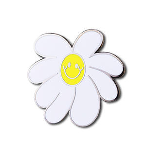 От производителя, оптовая продажа, аниме градиентные прозрачные мягкие эмалированные булавки, Пользовательские Эмалевые булавки - Product Image 6