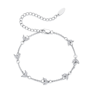 Bracelet chaîne romantique pour femme avec pendentif feuille en zircon marquise, serti griffe, en alliage plaqué rhodium, cadeau bijou - Product Image 1