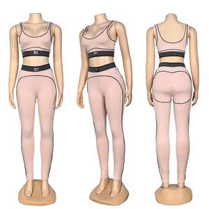 Q6325 Set Sportivi Senza Cuciture per Donna, 2 Pezzi: Reggiseno Sportivo e Leggings a Vita Alta, Disponibili con Consegna Rapida - Product Image 3