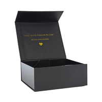 Boîte d'emballage rigide en carton pliable de luxe avec logo personnalisé, fermeture magnétique, gaufrage, revêtement UV, matériaux recyclés