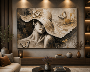 Cuadro monocromático de la Dama de la Fortuna con sombrero fluido y mariposas, pintura hecha a mano por un vendedor de la India. - Product Image 2