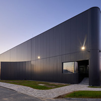 Nouvelle conception d'entrepôt préfabriqué pour hall industriel, bâtiment préfabriqué en acier, atelier d'usine, structure en acier pour le Salvador