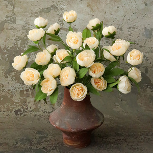 Fiori Artificiali Peonia a 4 Teste Realistici Fatti a Mano in Seta, Bouquet Moderno Minimalista per la Casa - Ingrosso Besten Flowery - Product Image 2