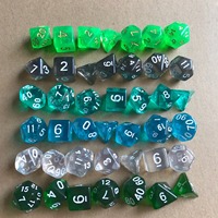 7 pièces Transparent polyédrique acrylique mdn jeu de dés Logo personnalisé sculpté jeu de société RPG dés