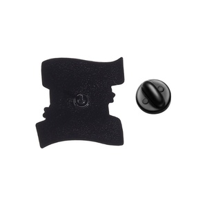 Spilla in smalto a forma di righello, chiave inglese, caffè e carburante, divertente e originale, distintivo da risvolto, gioiello di moda, regalo - Product Image 5