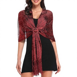 Chal Metálico Brillante en Oferta para Vestido de Fiesta de Graduación - Product Image 3