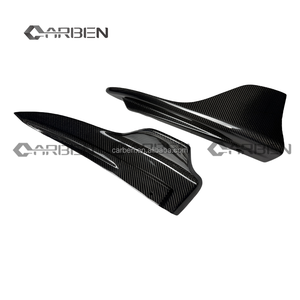 Lo Spoiler posteriore in fibra di carbonio in stile artistico viene utilizzato per il labbro inferiore laterale del paraurti posteriore per Lexus IS200t IS250 IS300 IS350 - Product Image 1