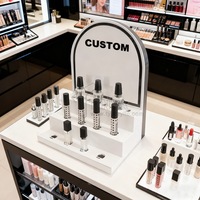 Présentoir de Luxe en Acrylique pour Soins de la Peau – Présentoir Cosmétique Premium pour Magasin, Étagère de Présentation à Niveaux, Fabricant de Présentoirs à Parfum LED Personnalisés