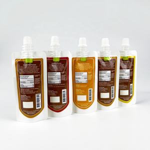 Fabrication de bec en plastique d'emballage flexible pour pochette - Product Image 3