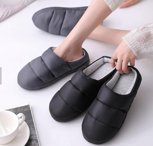 부드러운 따뜻한 퀼트 슬리퍼 슬립 온 겨울 방수 실내 메모리 폼 슬리퍼 여성 - Product Image 4