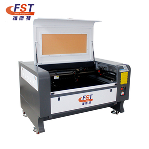 เครื่องแกะสลักเลเซอร์ Co2 แบบตั้งโต๊ะ ราคาโรงงาน 1080 60W 80W 90W 100W 120W 130W 140W เครื่องตัดและแกะสลักด้วยเลเซอร์ Co2 - Product Image 1
