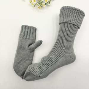 <span class=keywords><strong>Ensemble</strong></span> hiver pour <span class=keywords><strong>femme</strong></span> : chaussettes, mitaines, <span class=keywords><strong>bonnet</strong></span> et gants en acrylique tricoté, taille unique, idéal pour le froid - Product Image 2