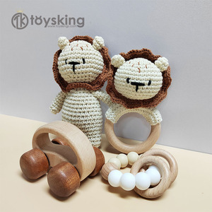 TK Baby Crochet Sleep Comfort Toy Amigurumi 100% muñecas de León hechas a mano Animal sonajero mordedor de madera cepillo recién nacido burbuja pulsera - Product Image 5