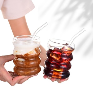 Copo de Vidro Borossilicato de Alta Qualidade em Formato de Lagarta, Caneca Minimalista de Cor Sólida para Chá com Leite, Vidro Transparente de Parede Simples Resistente ao Calor - Product Image 3
