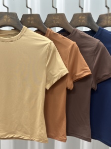 YUNCHI Kim stesso stile da <span class=keywords><strong>donna</strong></span> aderente e traspirante girocollo tinta unita personalizzabile Casual t-shirt - Product Image 6