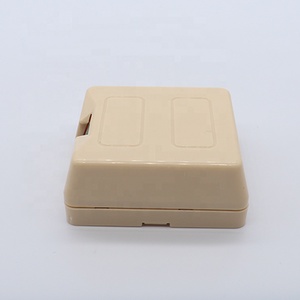 Connecteur mural personnalisé Roseta <span class=keywords><strong>Telephone</strong></span> RJ11 <span class=keywords><strong>Cat</strong></span> 3 certifié ROHS, prise PA66 plaquée or, blanc, 125V/15A JISJACK - Product Image 3